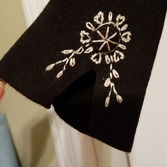 🎩Christopher & Banks Sweater - Picture 4 of 9